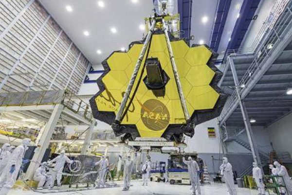 多次的演出发射使得韦伯太空望远镜的成本超上限8亿美元